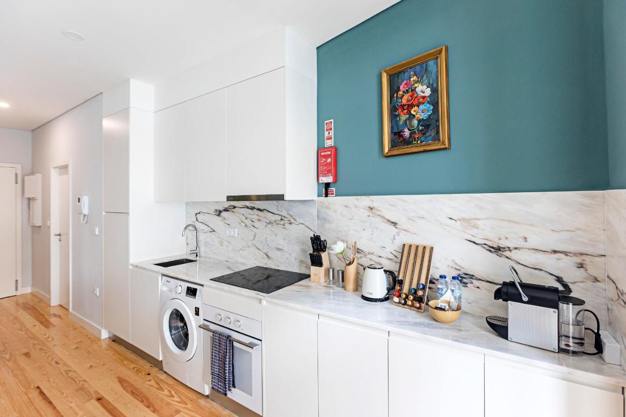 Turquoise Central Flat W Ac & Balcony By Lovelystay 波尔图 外观 照片